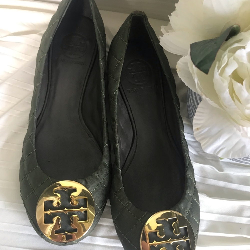 Tory Burch Ballet Flats  6.5 Color Hunter Green